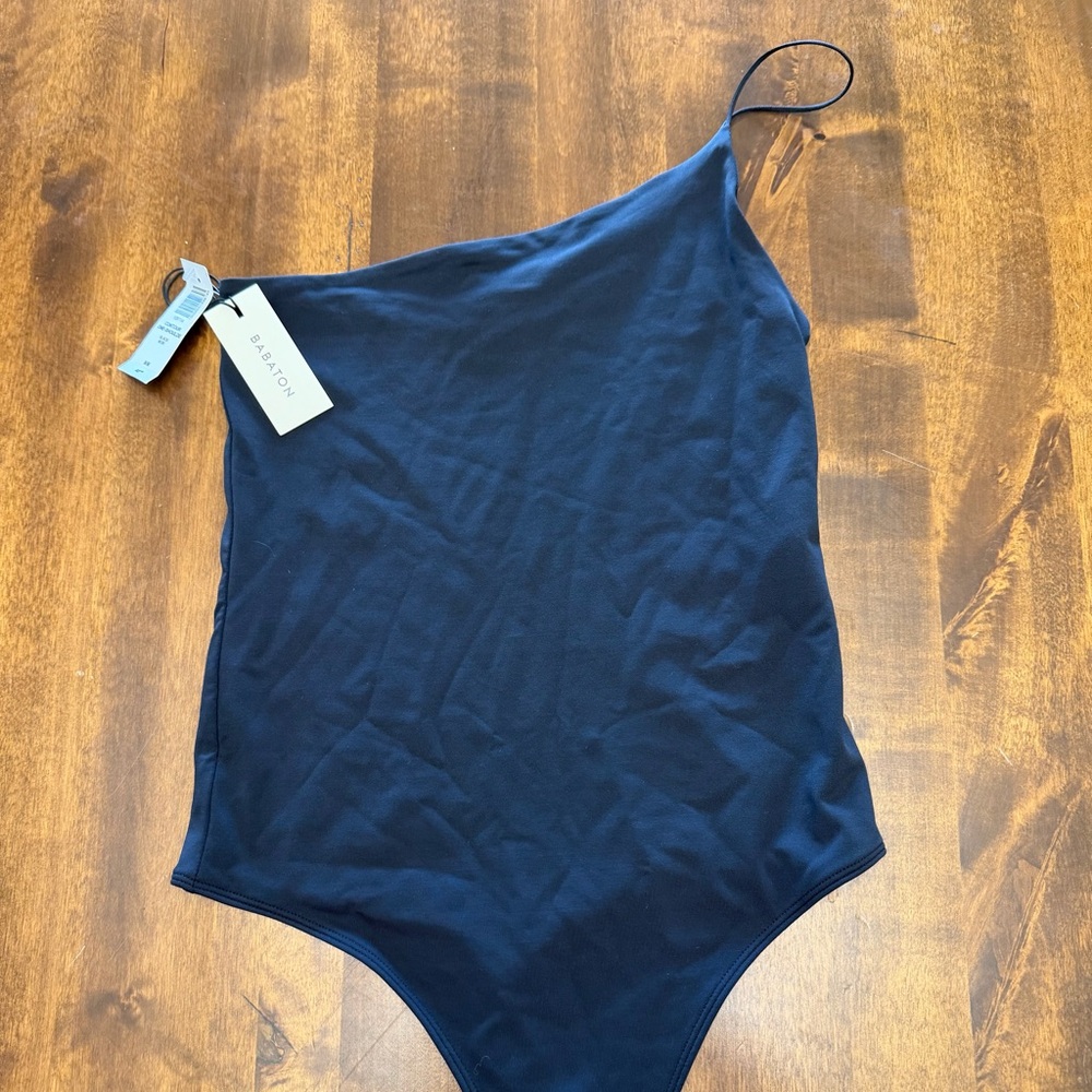 Aritzia Babaton Contour One-Shoulder Black NWT Medium Thong Bodysuit